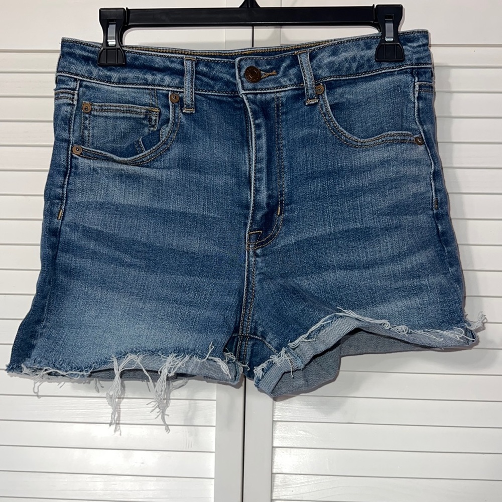 american eagle dark wash super stretch jean shorts